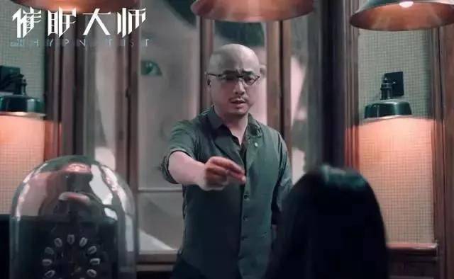 《催眠大师》：真与假的背后，隐藏着一座虚与实的烧脑迷宫
