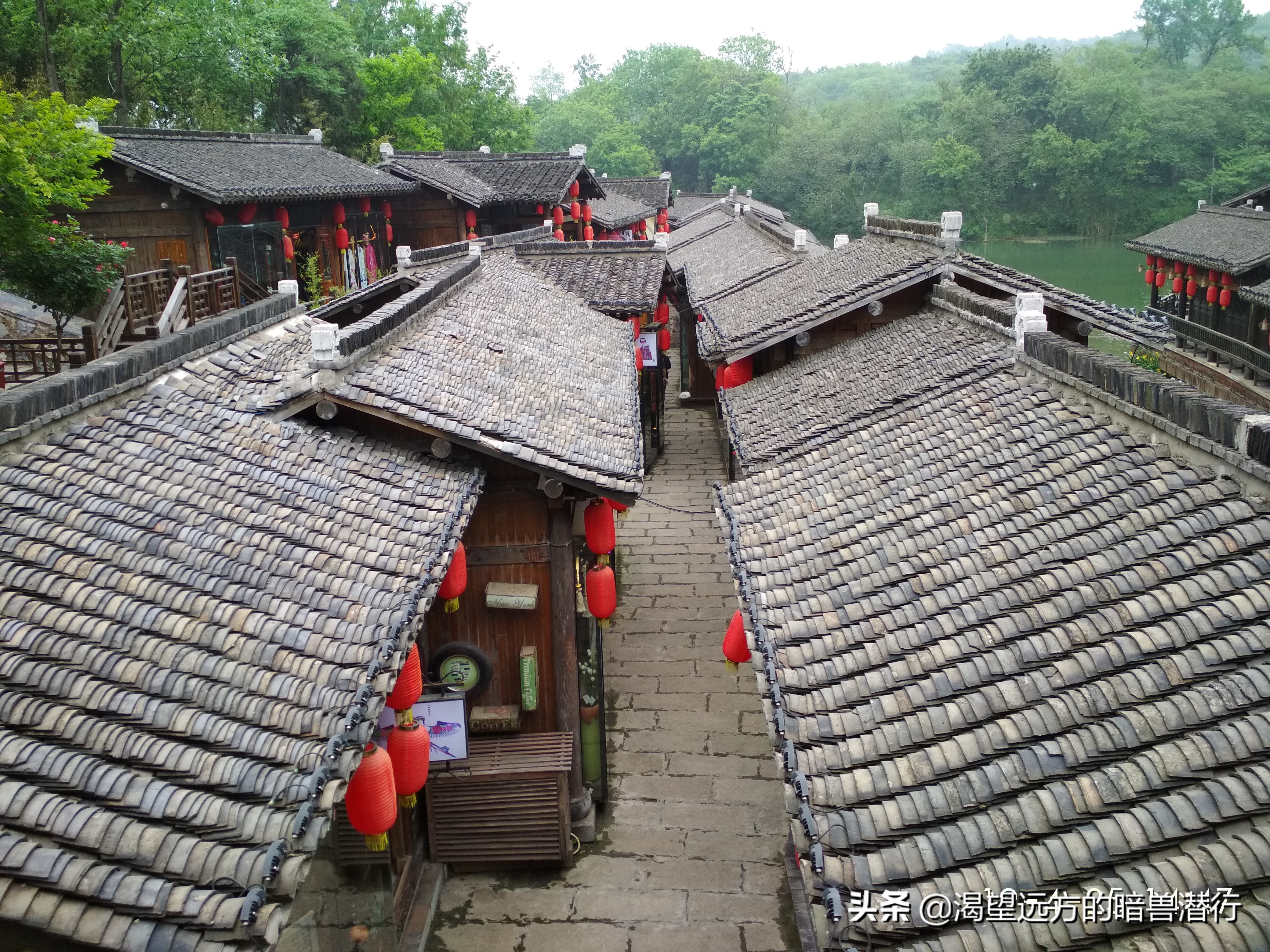 比成都更悠闲的自驾两日游，无门票，古镇景点玩水，美食都有