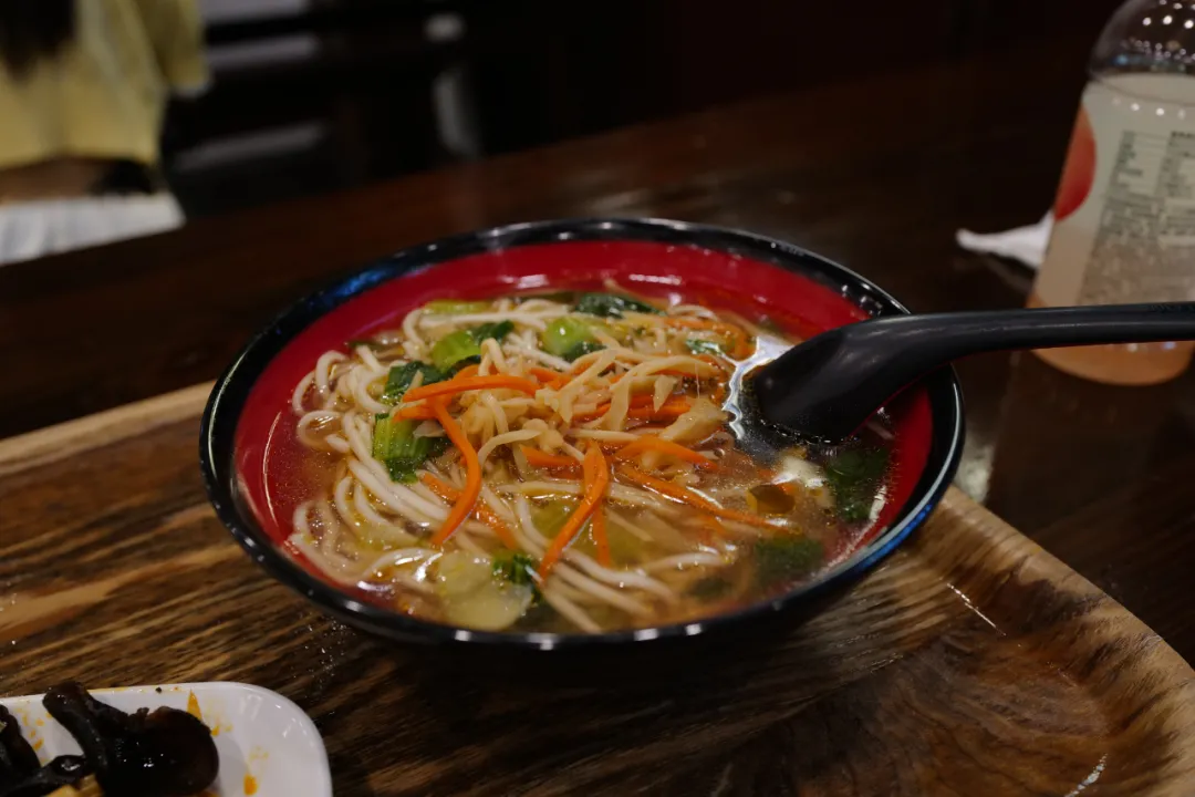 杭州素食餐厅:在一个没有肉的世界,我竟然也能吃到上瘾