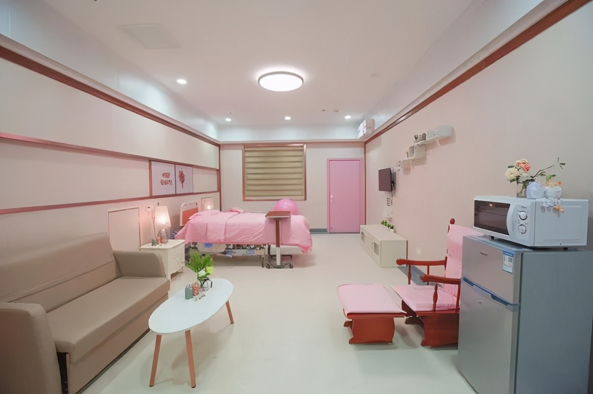 桂林医学院第二附属医院改善医疗服务工作纪实