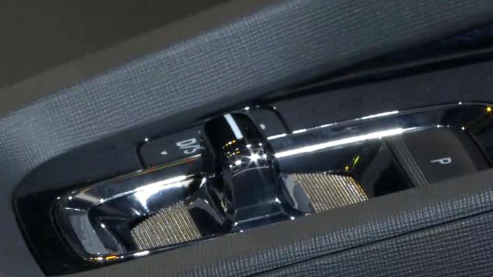 3分钟看车圈：V8动力+7座，奥迪大型SUV Q9长这样？