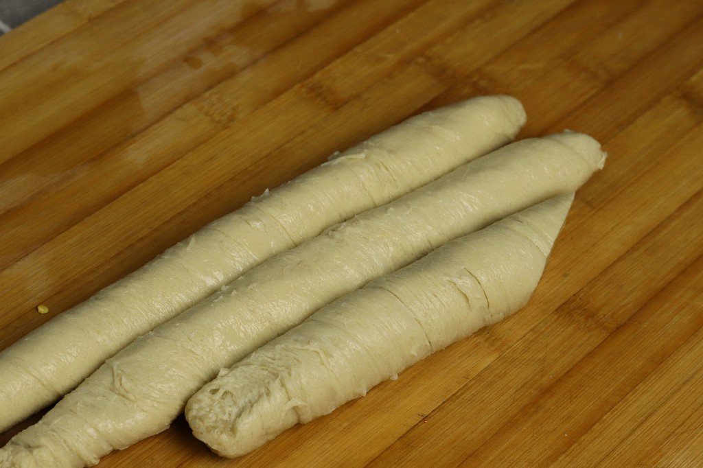 面筋别烤着吃了，试试这样新吃法，开胃又解馋，饭店都买不到