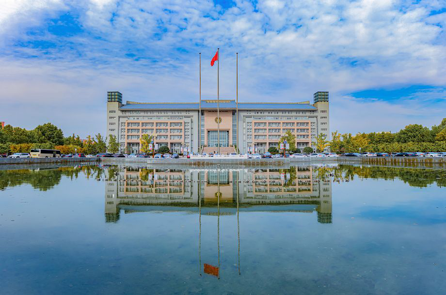 占地5700余亩，走出院士、奥运冠军等94万人才，10个理由让你爱上河南这所高校