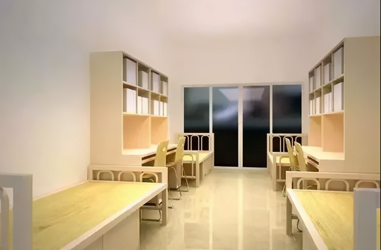 国内“豪华宿舍”大学排名，配套设施很齐全，上床下桌都是标配