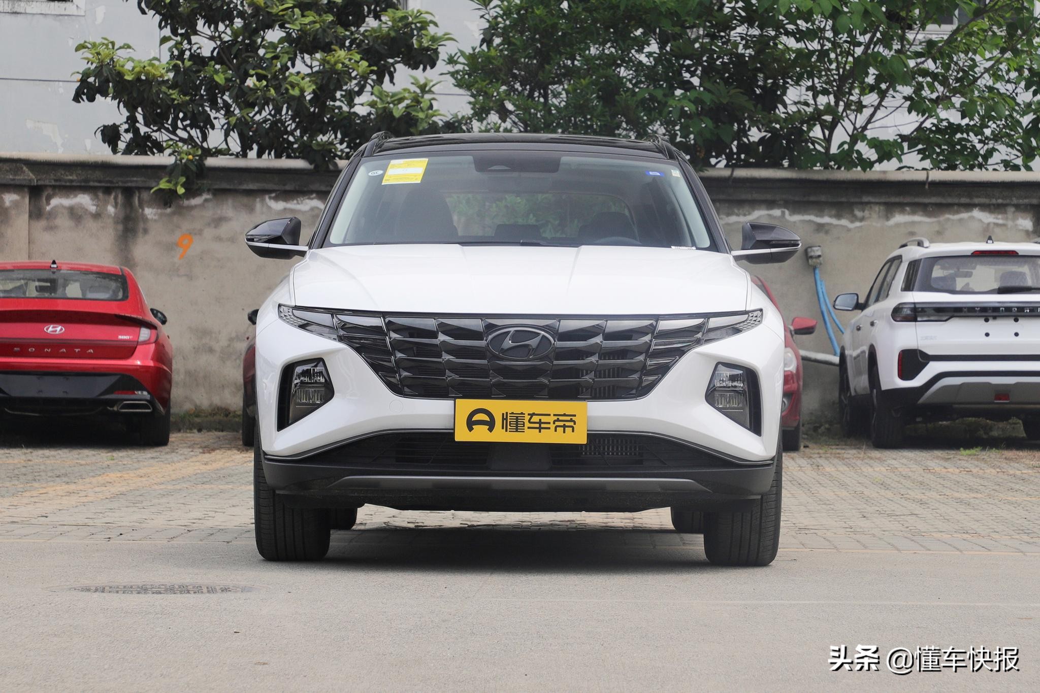 第五代途胜L对比丰田RAV4荣放，谁才是合资SUV的优等生？