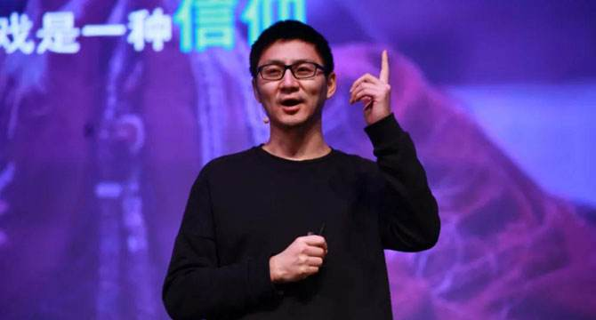 “偷菜”发家，如今靠卖水融资400亿，这个大佬藏不住了