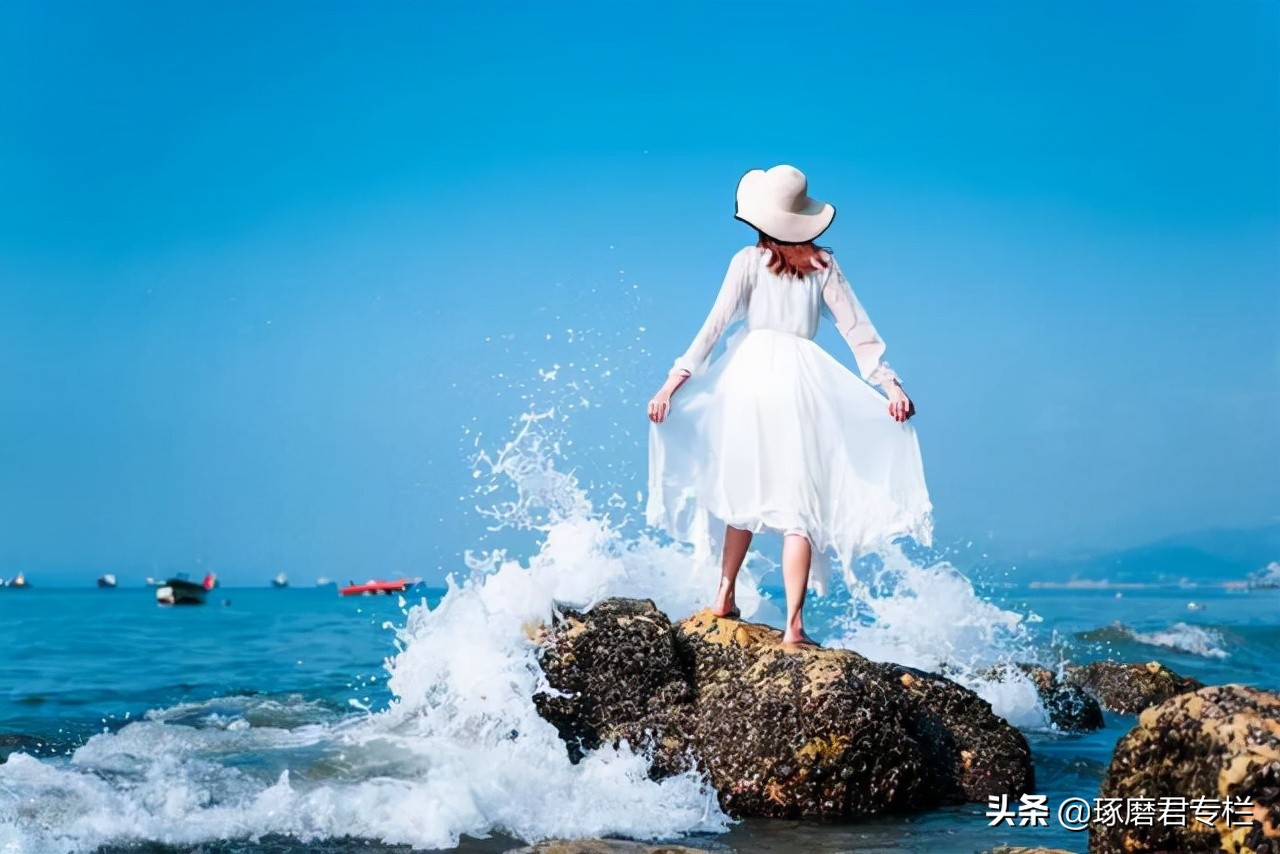 人生低谷，反复默读《道德经》中的3句话，我们的内心越来越强大