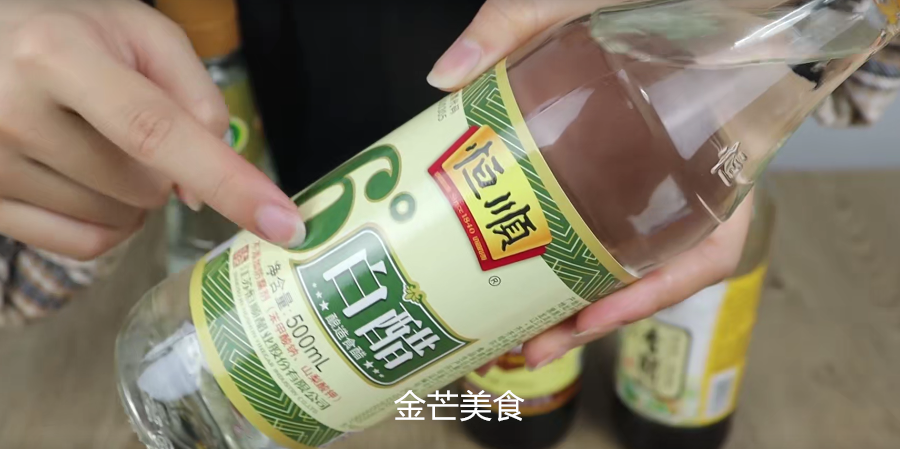 原来香醋，陈醋，米醋，白醋区别这么大，今天才知道，涨知识了