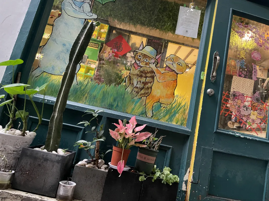 解鎖小馬路丨逛完天平路，讀懂路虎發(fā)現(xiàn)運動P300e的混合理論