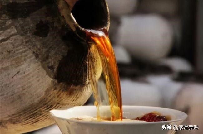 买黄酒，不管牌子和价格，记住黄酒挑选“8字口诀”，买到好黄酒