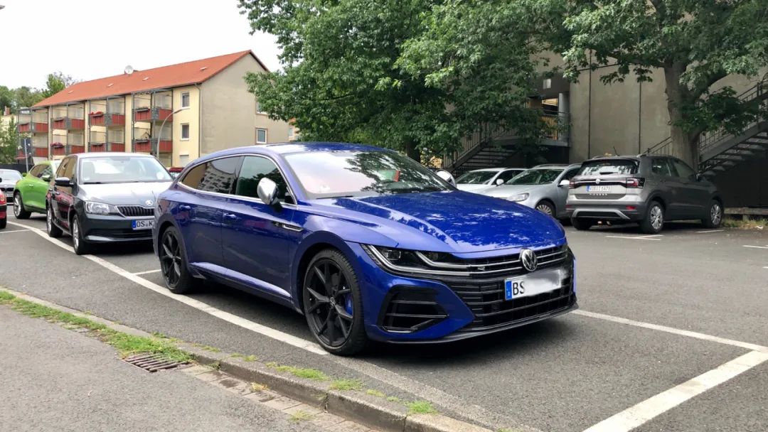 R36的车主终于可以换车了！320匹的大众Arteon R正式发布