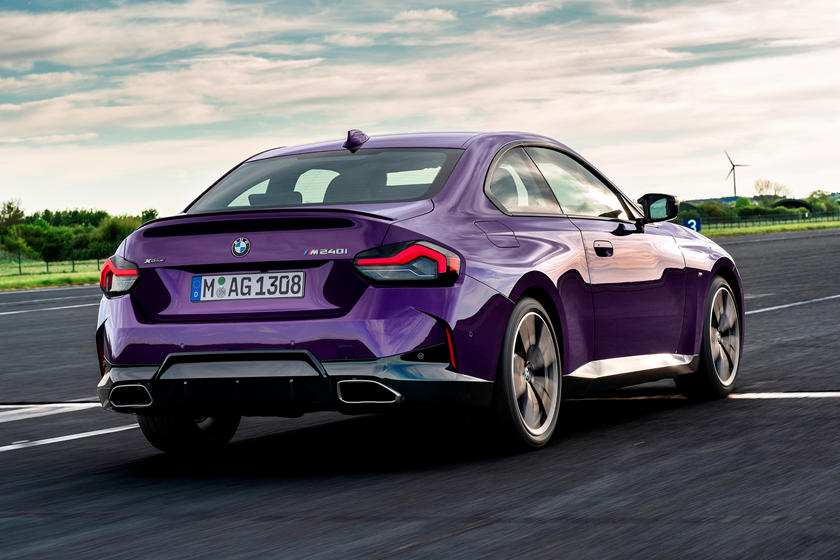 新款宝马2系双门轿跑车首发,起价36350美元,配387马力3.0t引擎