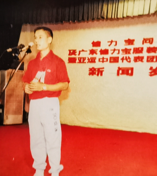 李宁运动时尚品牌登场！老标回来了，产品奢华了，国产起飞了