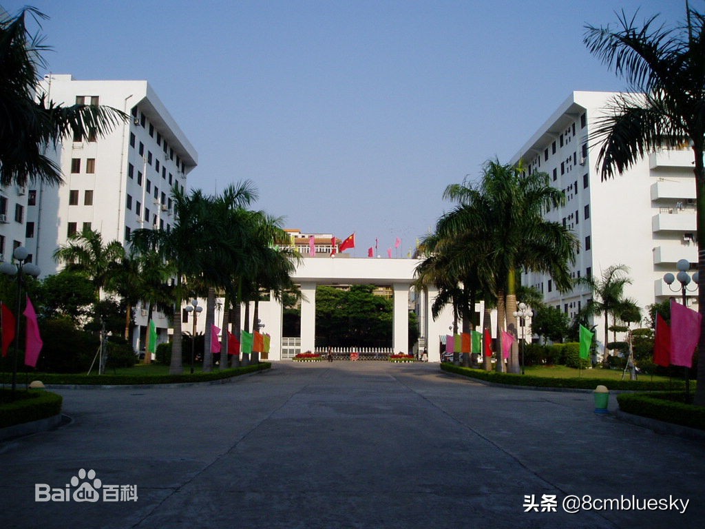 学医不一定非医科大学不可（二）