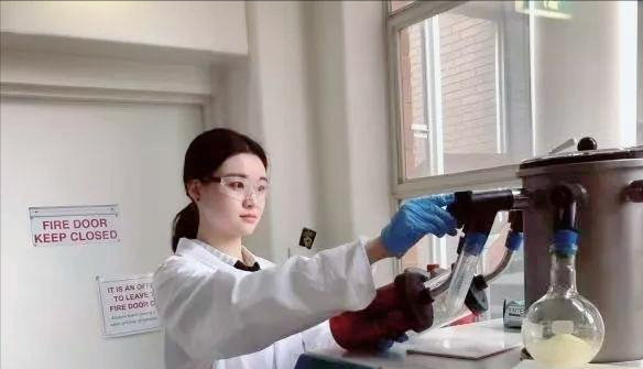 有颜值有才华，陕科大博士毕业入职西北工业大学，网友：后生可畏