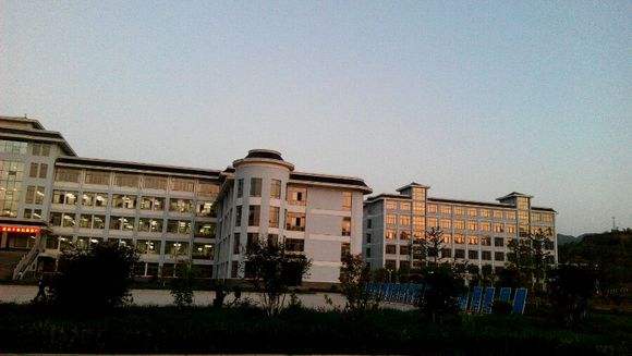 甘肃省各中学微信综合指标11月份排名公布，你的母校排第几？