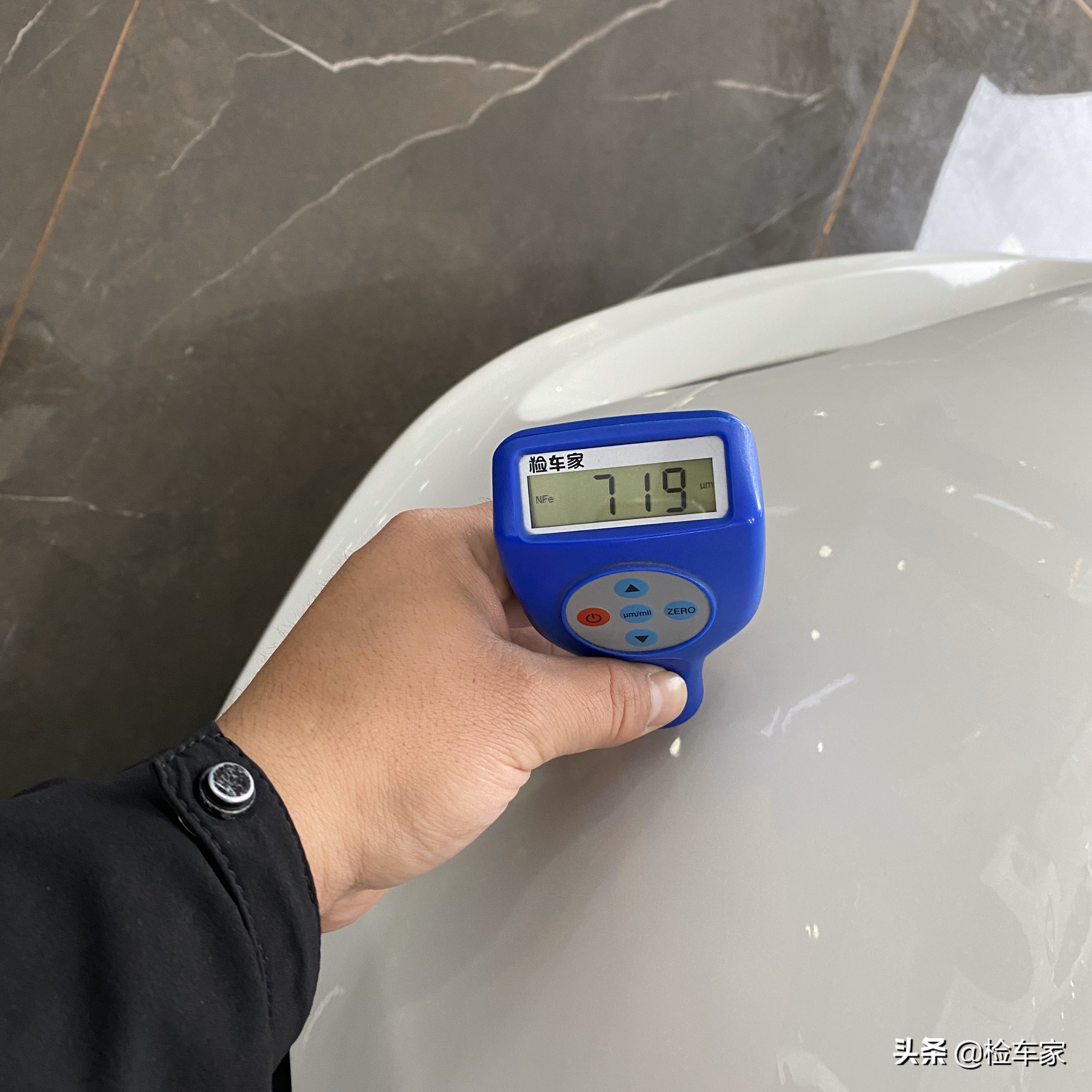 奢华轿跑，才开两万公里贬值130万，168万买台宾利欧陆GT划算吗？