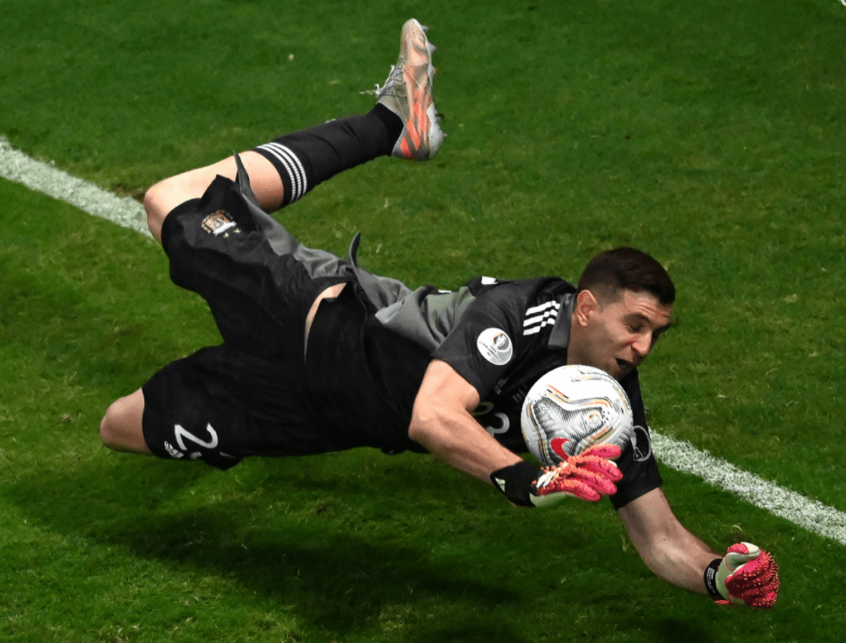 阿根廷24脚传球射门(阿根廷哥伦比亚角球)(梅西点球) - 三甲体育