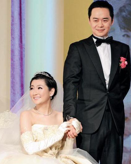 selina个人资料(坎坷的任家萱) - 散下步