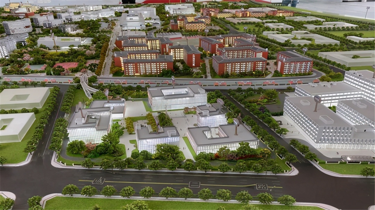 成都耗98.46亿建高校，2023年9月完工，被称“民航飞行员的摇篮”