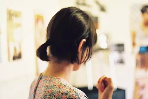 男人接吻時，為什么手總是不老實？這三個過來人的話，很真實！