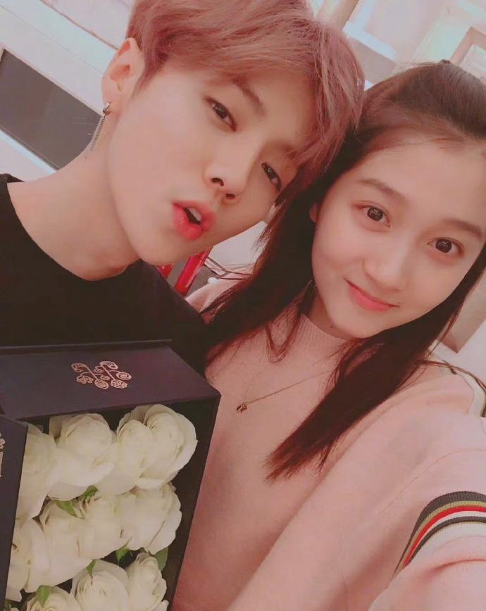 用情专一英年早婚，这5位年轻男演员，甩那些卖单身人设的几条街