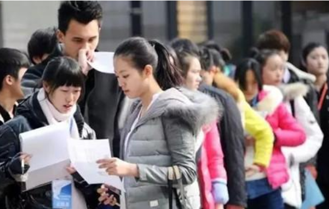 有专科批次招录资格几所985，不是各省市都有名额，考生要了解