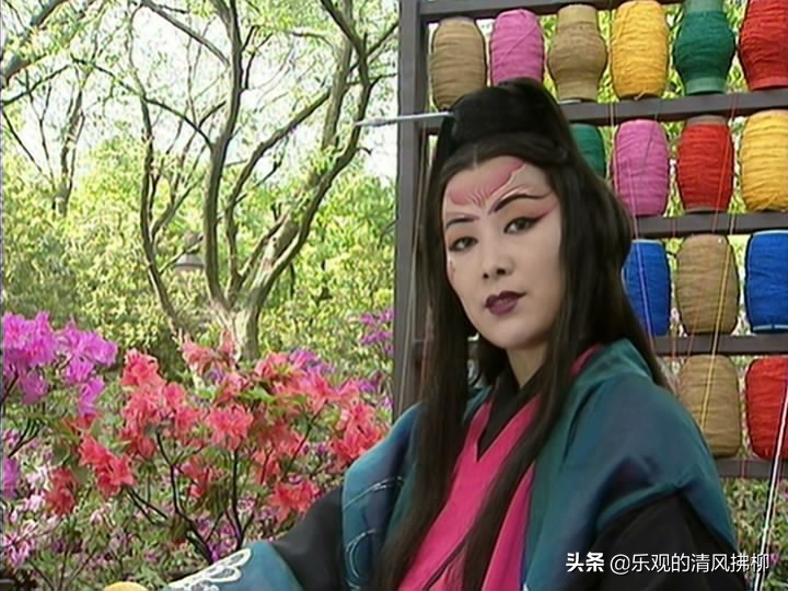 金庸武侠十大奇功排行榜，九阴真经实至名归，独孤九剑略逊一筹