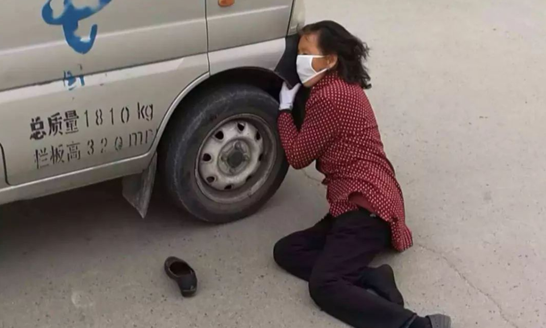 ?交警提醒：開車出事故先打4個(gè)電話，順序別搞錯(cuò)