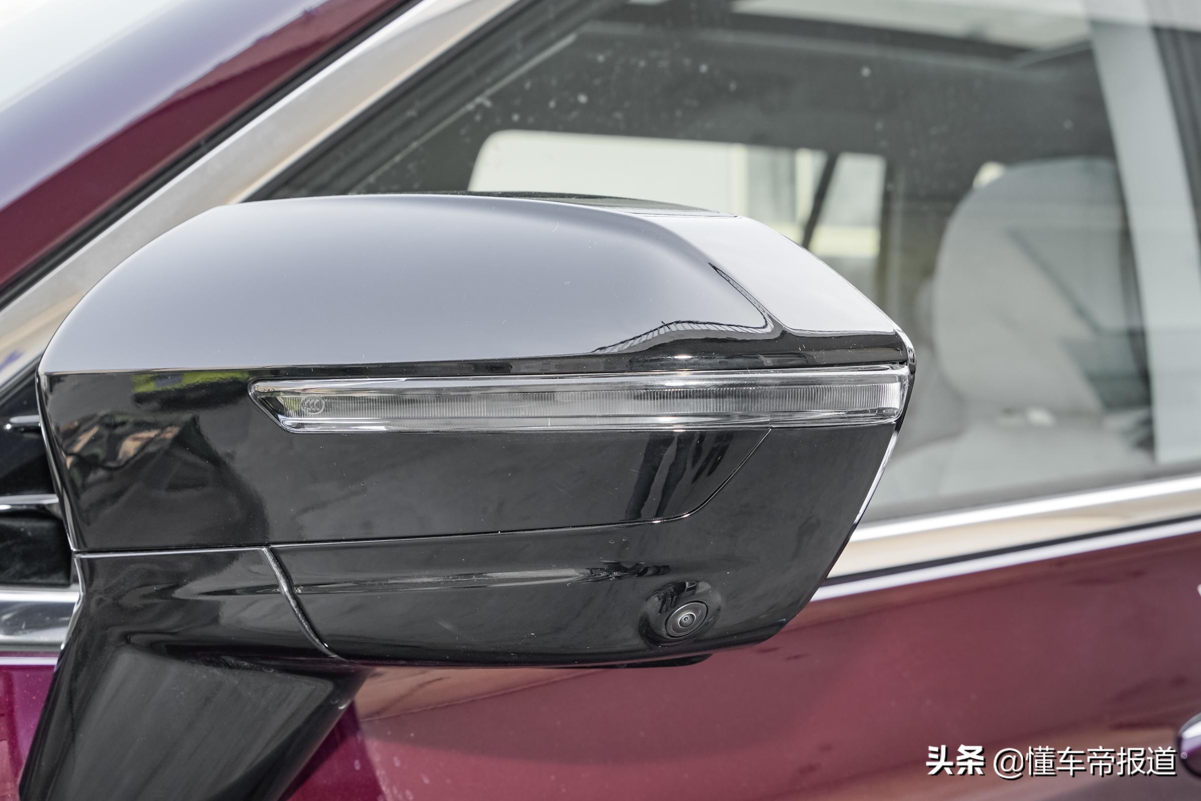 新车｜实用大六座，尺寸超撼路者！江铃福特领裕正式亮相
