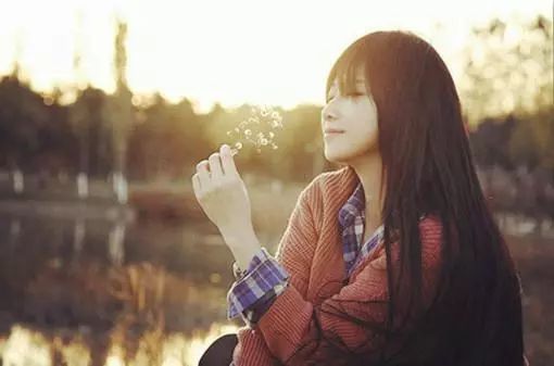 适合周末发朋友圈的短句 周末愉快怎样发朋友圈图片