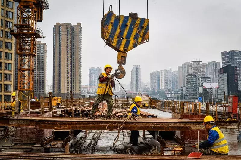 多图直击！你关心的鹅公岩轨道专用桥建成这样了