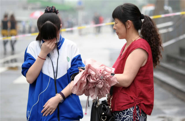 家有高考生，家长要注意四件事，别让大意变遗憾