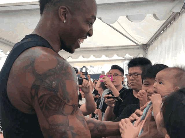 为什么nba球员纹身没事(NBA巨星不纹身的理由：乔丹怕教坏小朋友，哈登的理由太可爱)