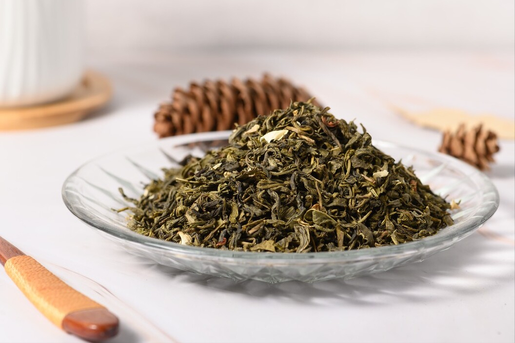 茶叶保质期多久？家中放了3年的普洱茶、红茶、白茶，还能喝吗？