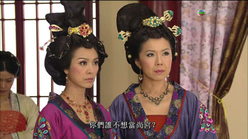 在规矩森严的后宫之中,祭拜一位谋害皇嗣而死去的罪人,明显就已经触犯