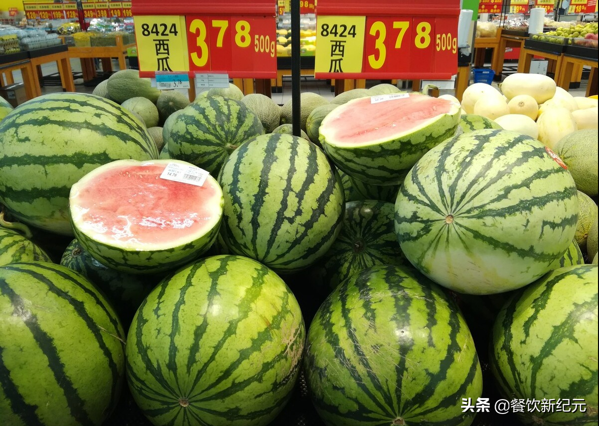 看完中国超市西瓜的价格，再看韩国的，对比后才发现差距太大了