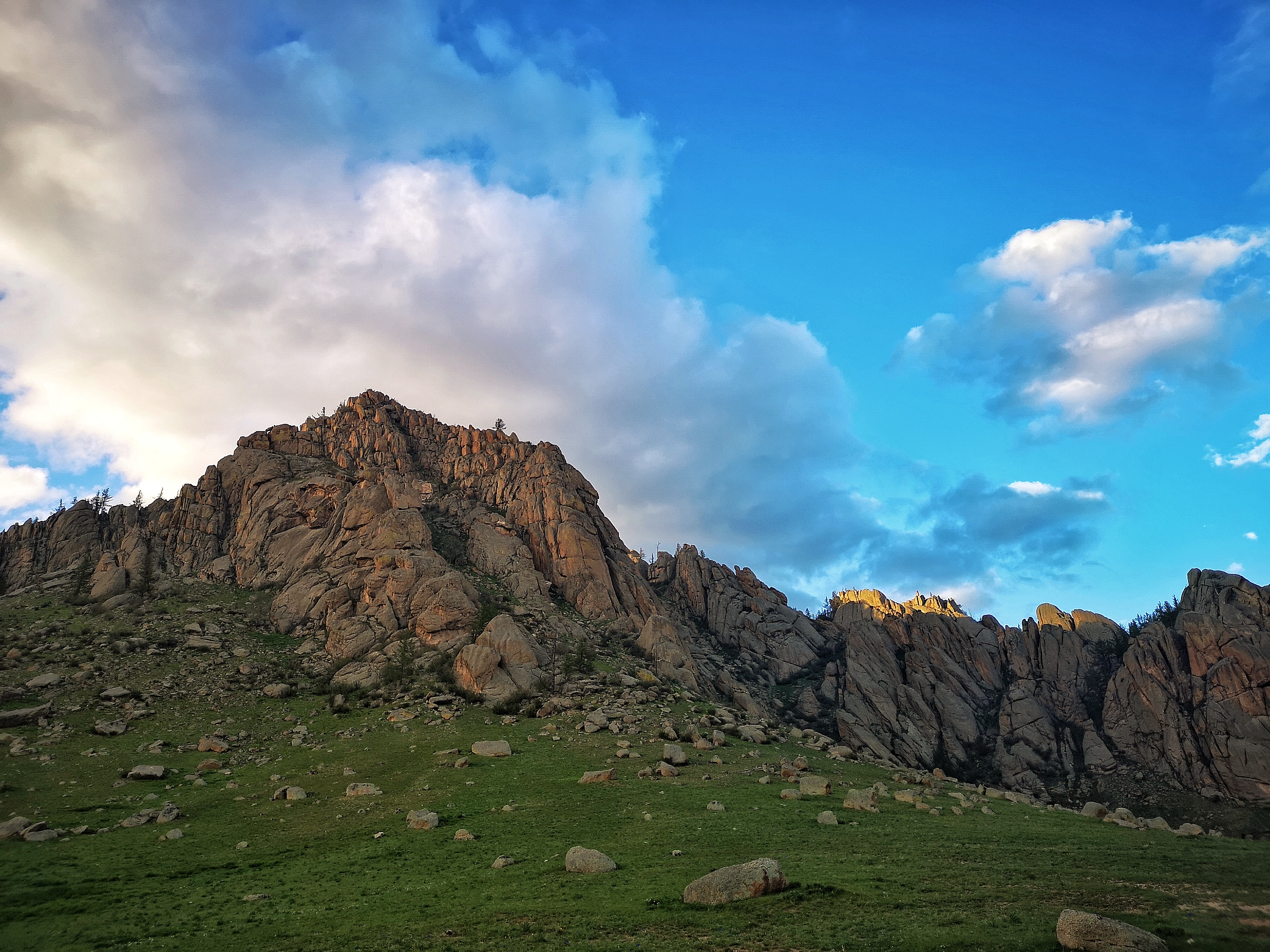 带你探访乌兰巴托的夜晚