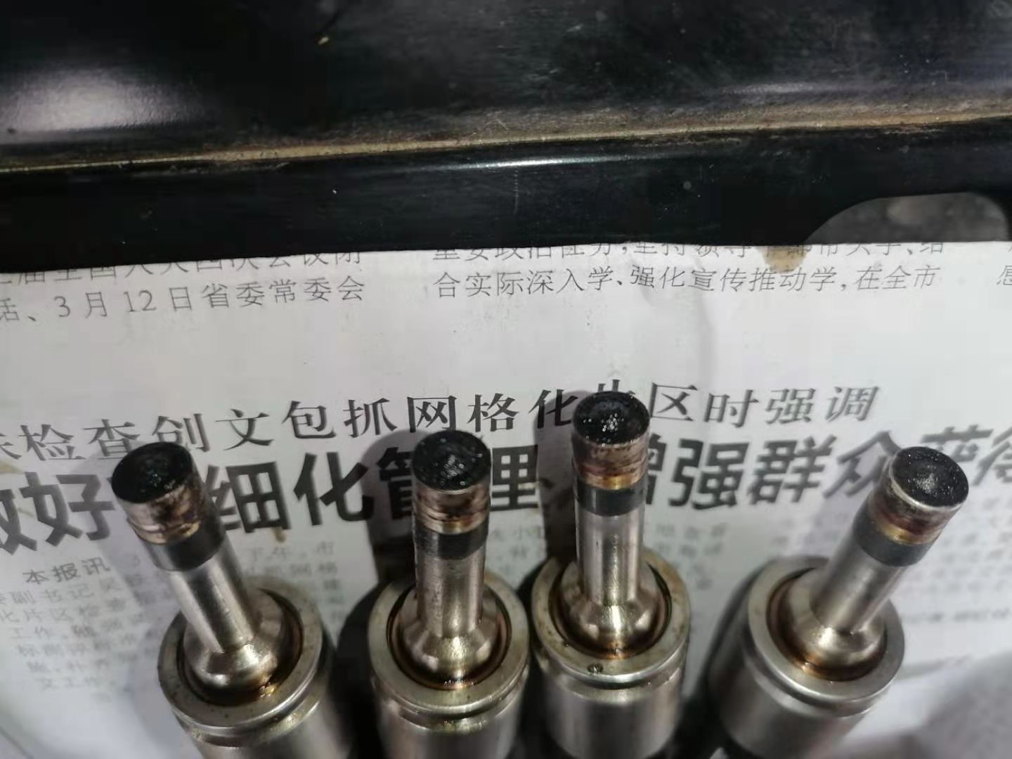 混合气偏浓，怠速抖动、动力不足、油耗高，胖哥干货分享