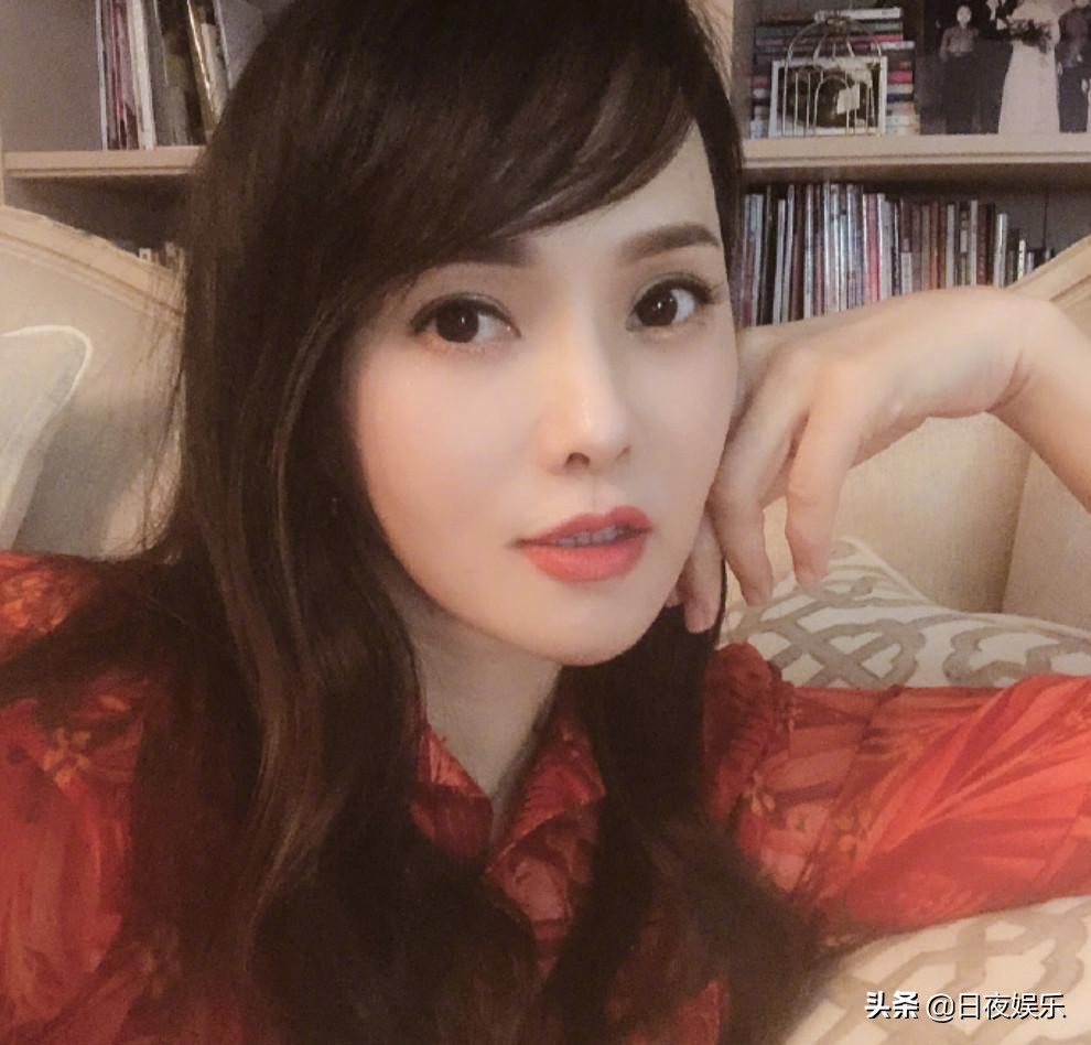 伊能静：童年不幸的旺夫女神，和4个男人婚前婚内婚外的爱情