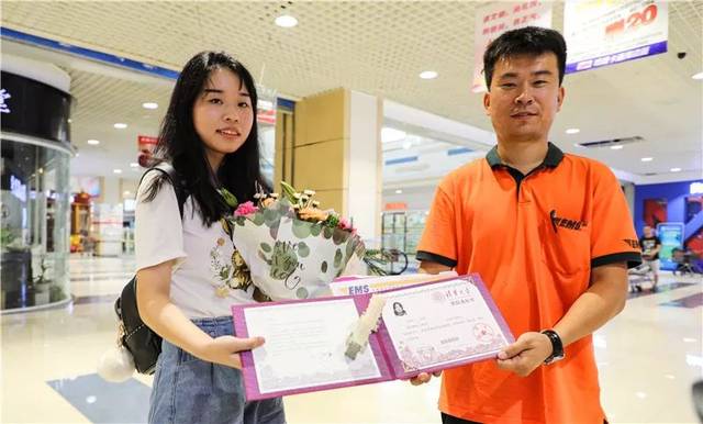 如果你的录取通知书长这样，先别急着庆祝，它很有可能是“假的”