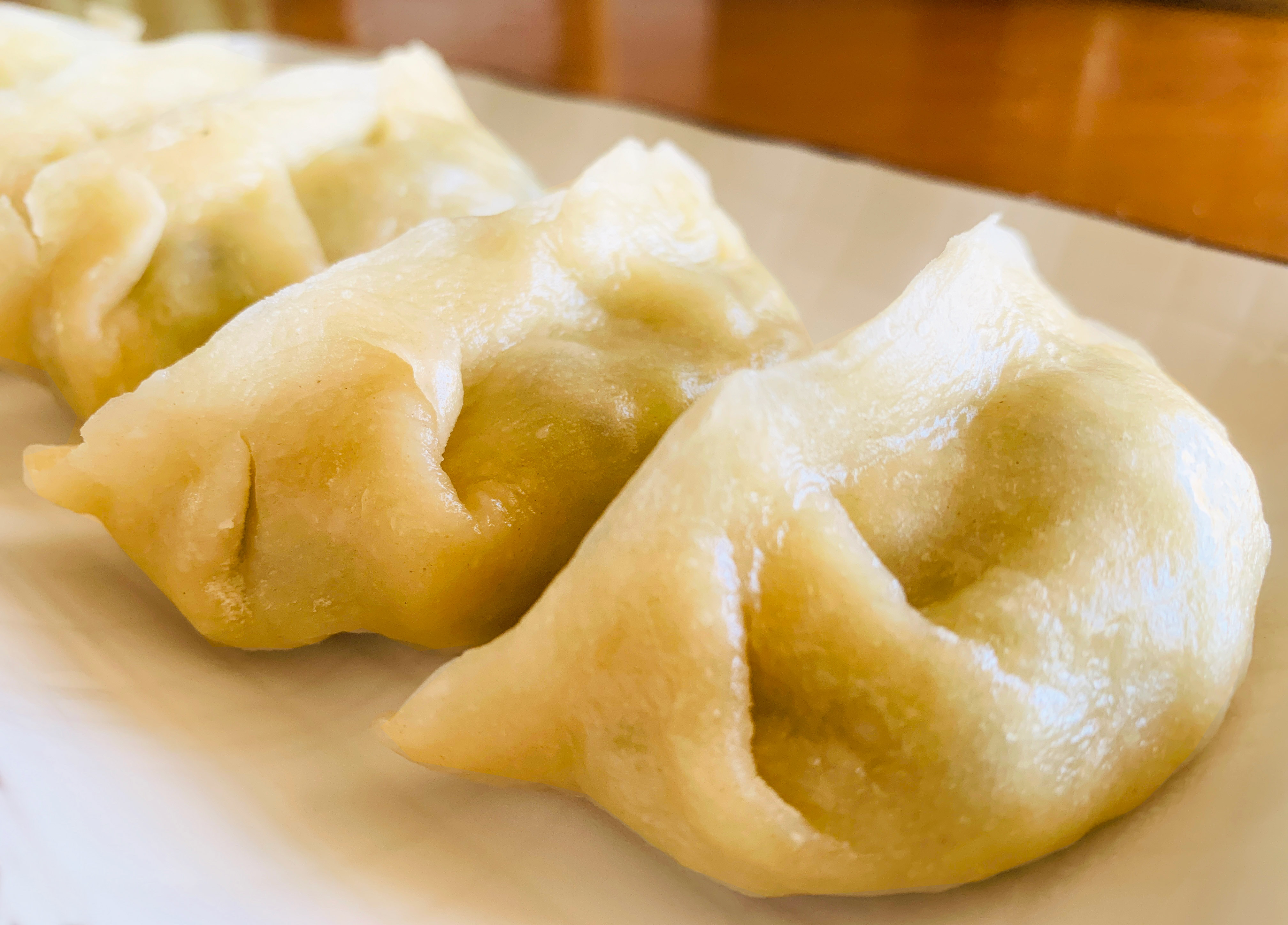 蒸饺、水饺、油饼、馅儿饼的面都咋和？一文读懂，做面食不再迷路