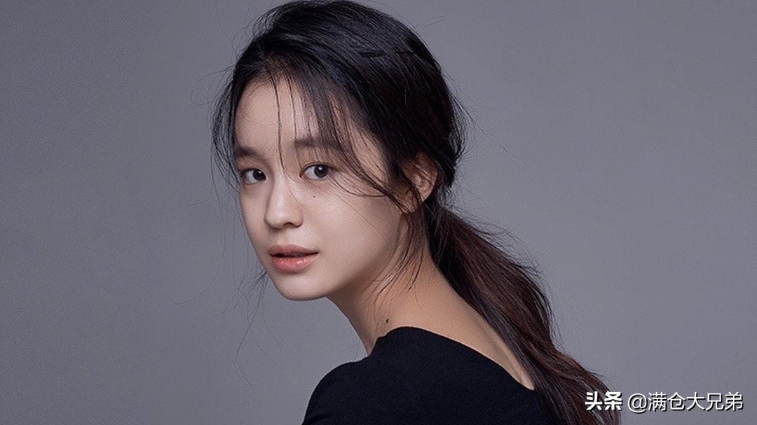 女主角演技不行主动退出？抱歉，咱们学不来