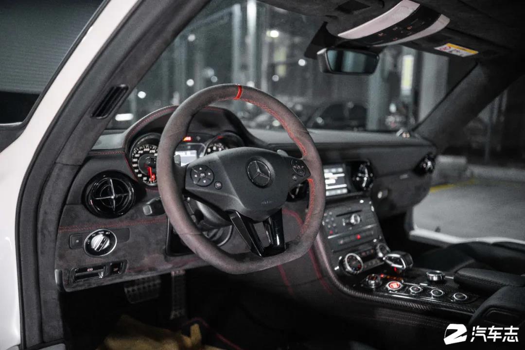 大陆仅十台的SLS AMG Black Series，零距离感受奔驰超跑的巅峰