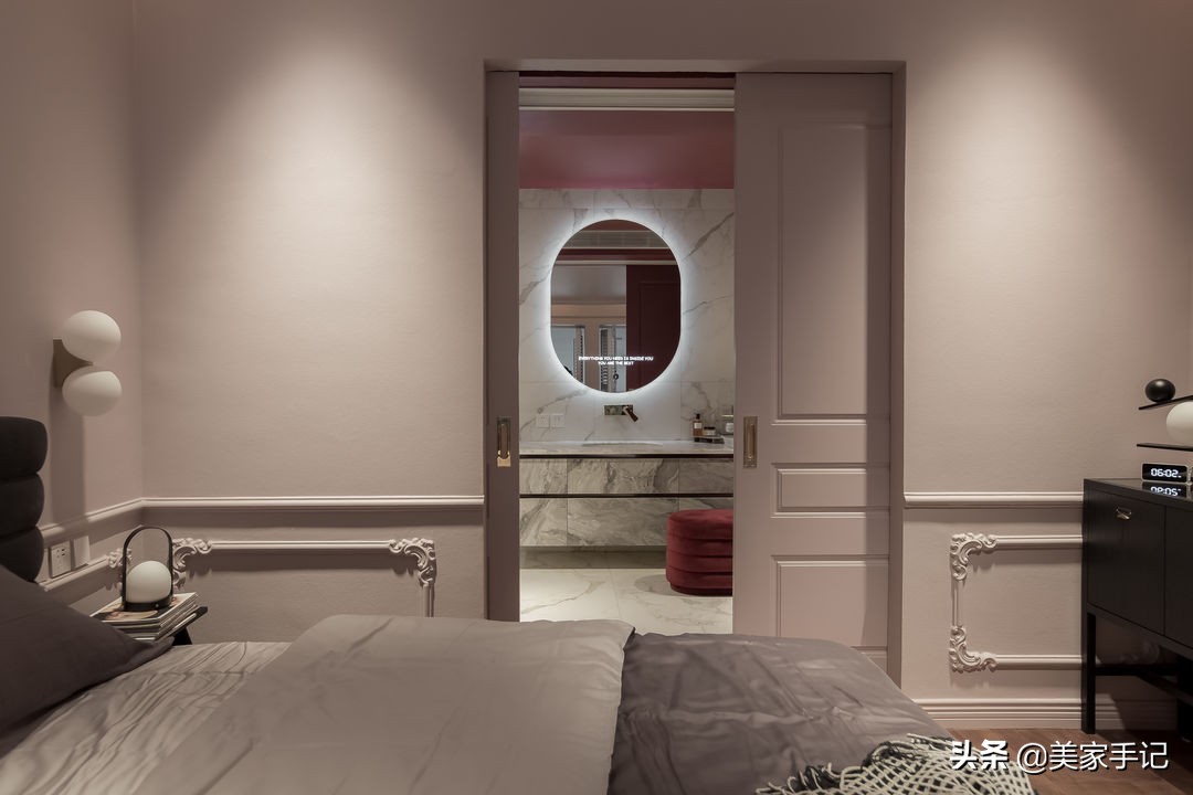 成都夫妻家中的高级场面：凭一个楼梯就圈粉无数，职住一体太爽了