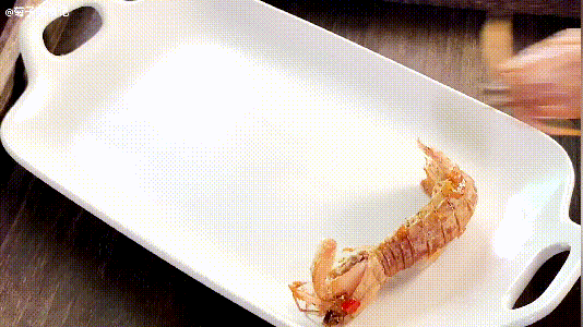 椒盐皮皮虾这样做，鲜香酥脆，肉质肥嫩，吃的真过瘾
