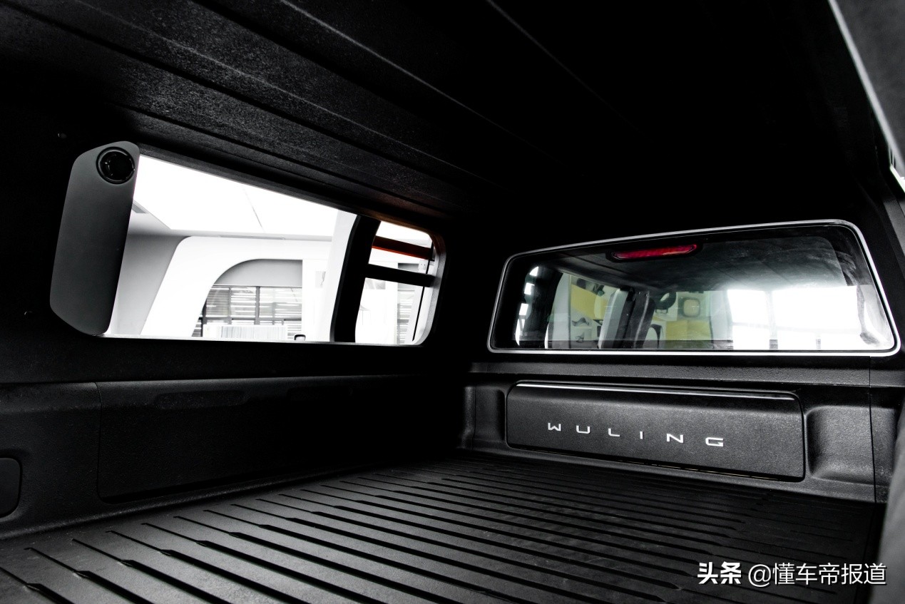 新车 </p><p>　　 五菱“野营”皮卡来了！堪比“小卫士”，2月2日预售