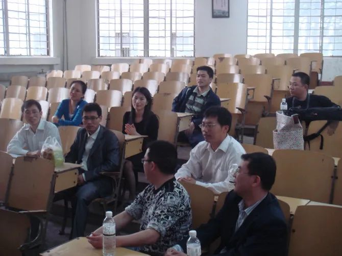 回味洛阳工学院北院的标志性建筑