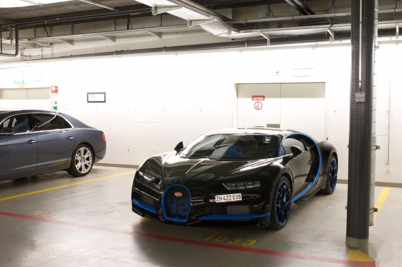 布加迪熙龙,车身和格栅上有42标识,到底是什么意思 - 114知识网