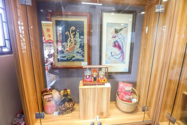 中国最早的启闭式桥梁，潮州城市地标建筑，广济桥